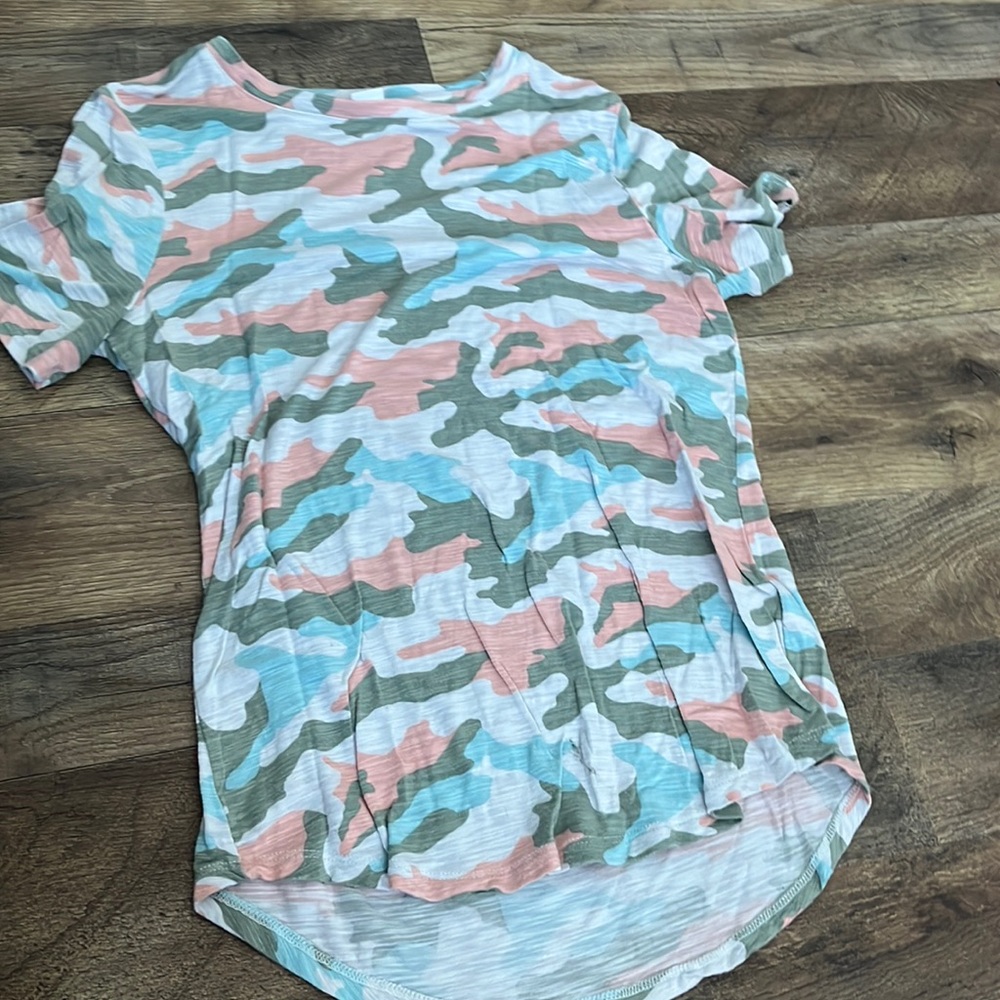 camo crew neck